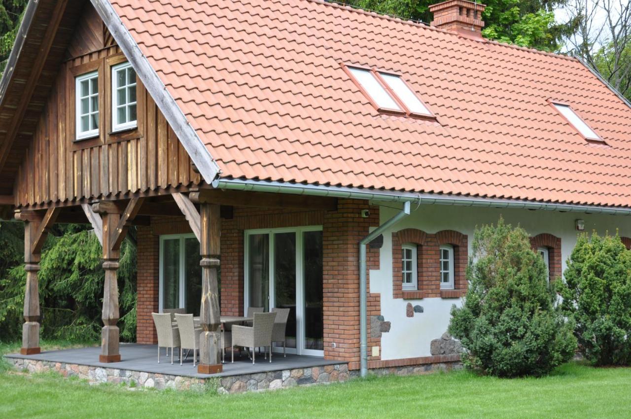 Monte Carvick Nad Jeziorem Seksty Karwik Luaran gambar